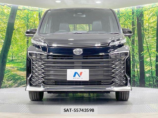 Toyota VOXY 2026-06 7620924-16