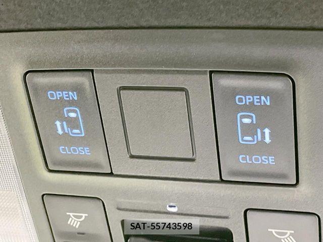 Toyota VOXY 2026-06 7620924-7