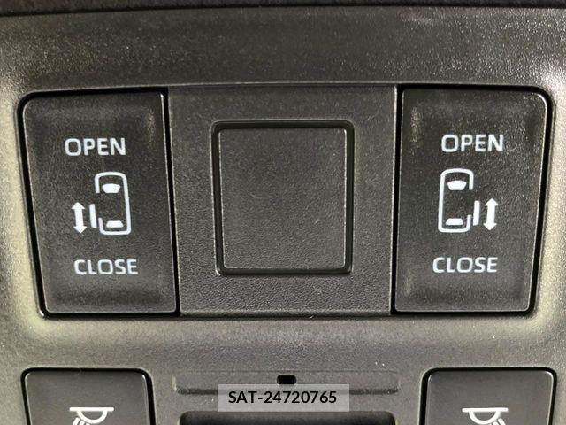 Toyota VOXY 2026-06 7620923-5