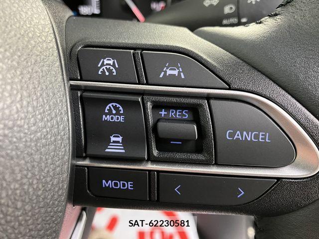 Toyota VOXY 2023-06 7620925-11