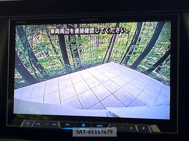 Toyota VOXY 2018-08 7620928-3