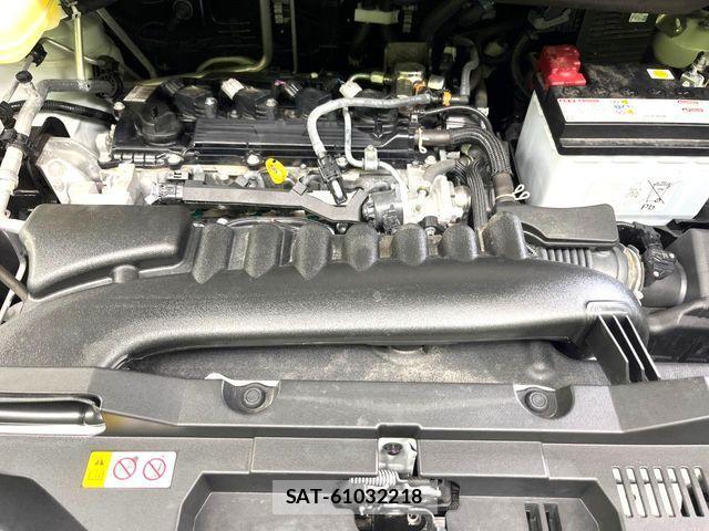 Toyota VOXY 2024-04 7620927-18