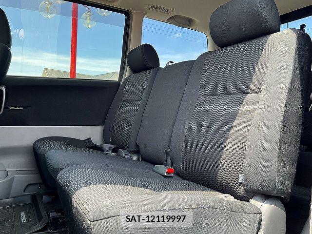 Toyota VOXY 2005-10 7620936-12
