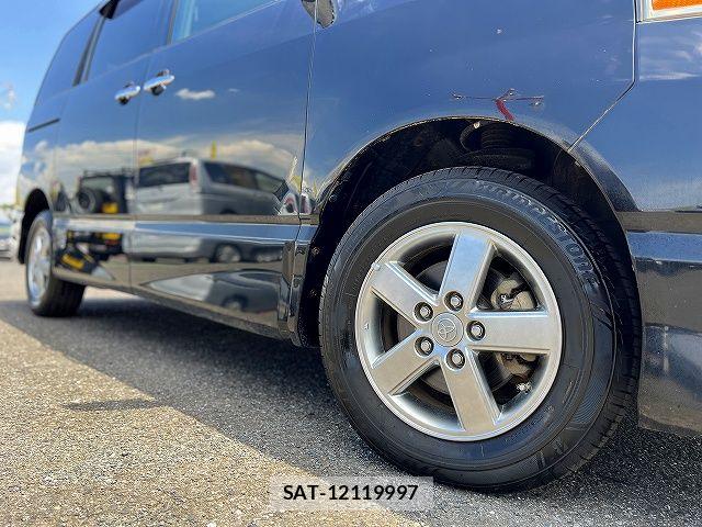Toyota VOXY 2005-10 7620936-26