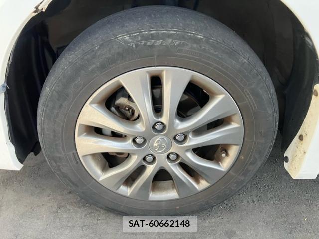 Toyota VOXY 2013-08 7730071-15