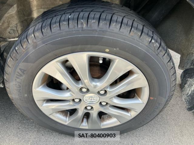 Toyota VOXY 2013-07 7730070-11