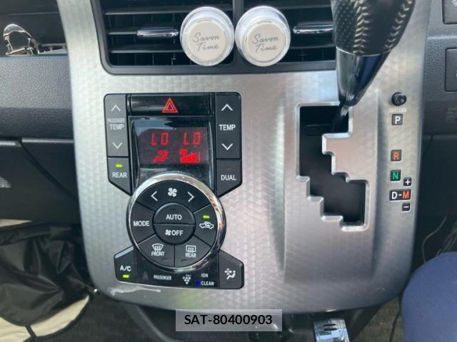 Toyota VOXY 2013-07 7730070-22