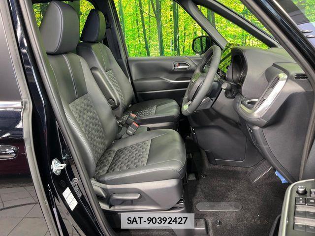 Toyota VOXY 2026-06 7730060-7