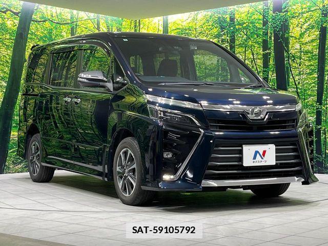 Toyota VOXY 2018-03 7730062-16