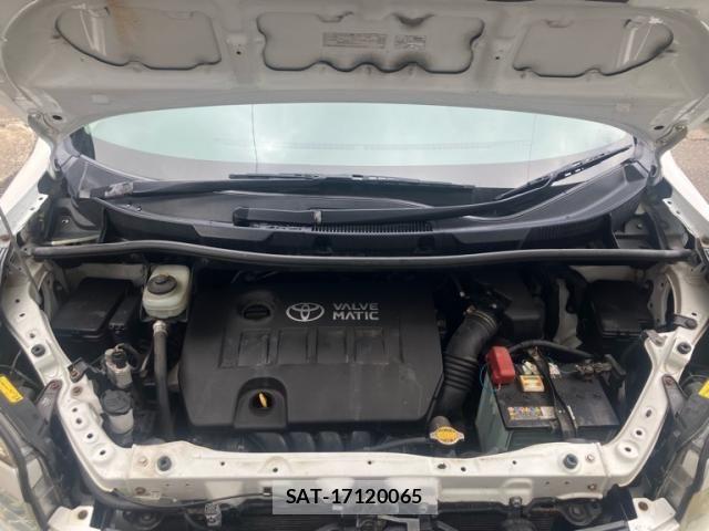 Toyota VOXY 2007-09 7730072-12