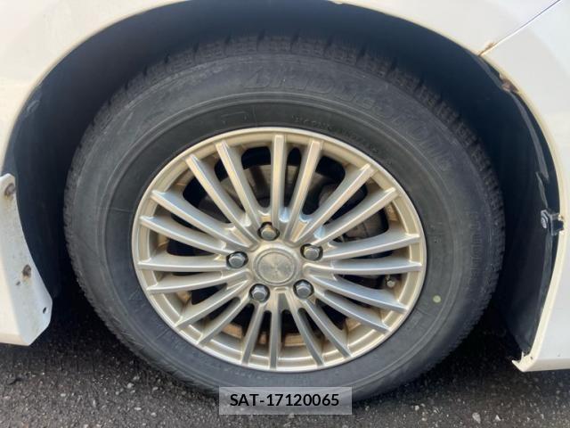 Toyota VOXY 2007-09 7730072-6