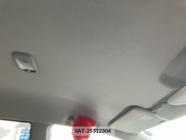 Toyota VOXY 2005-12 7730075-13