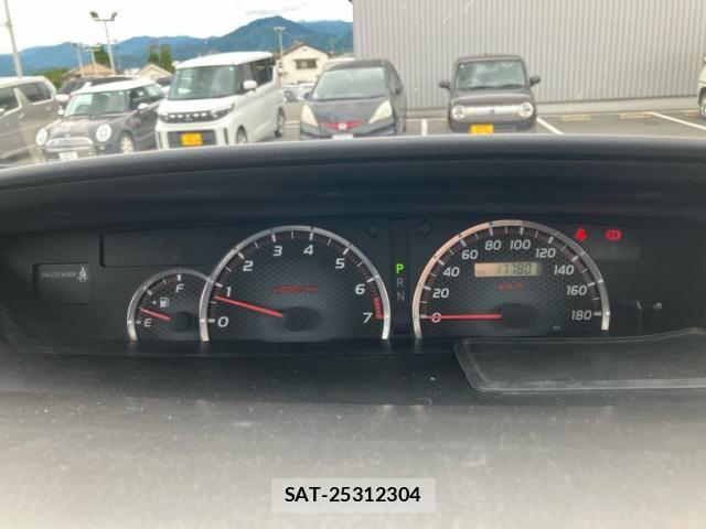 Toyota VOXY 2005-12 7730075-14