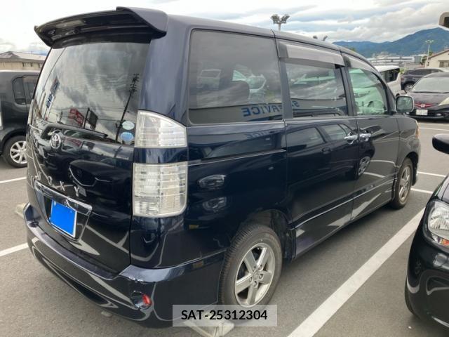 Toyota VOXY 2005-12 7730075-2