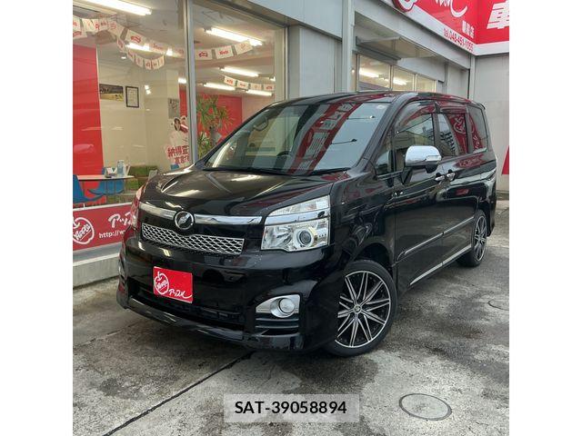 Toyota VOXY 2013-11 7730066-0