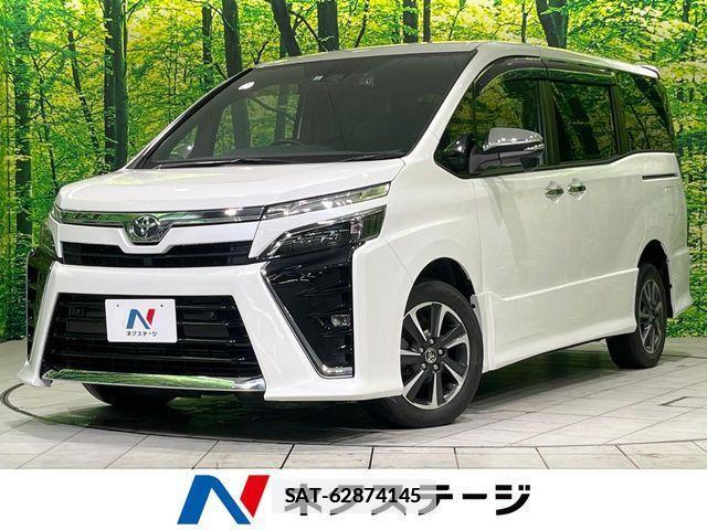 Toyota VOXY 2021-03 7730061-0