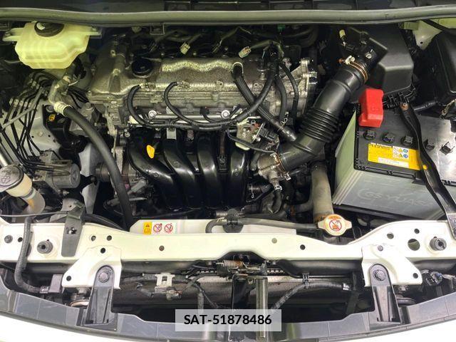 Toyota VOXY 2018-07 7789997-19