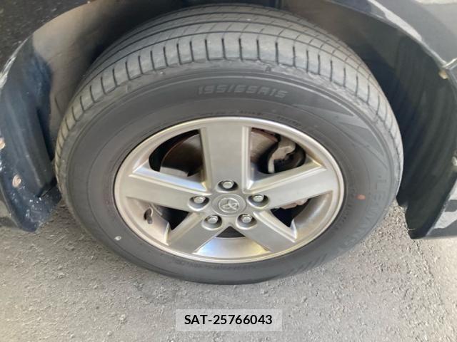 Toyota VOXY 2005-07 7789987-9