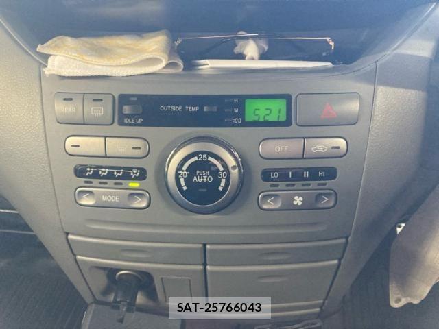 Toyota VOXY 2005-07 7789987-22
