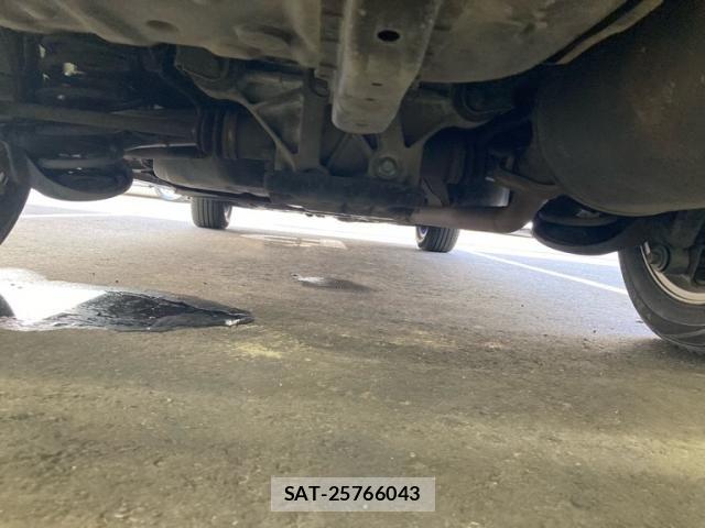 Toyota VOXY 2005-07 7789987-7