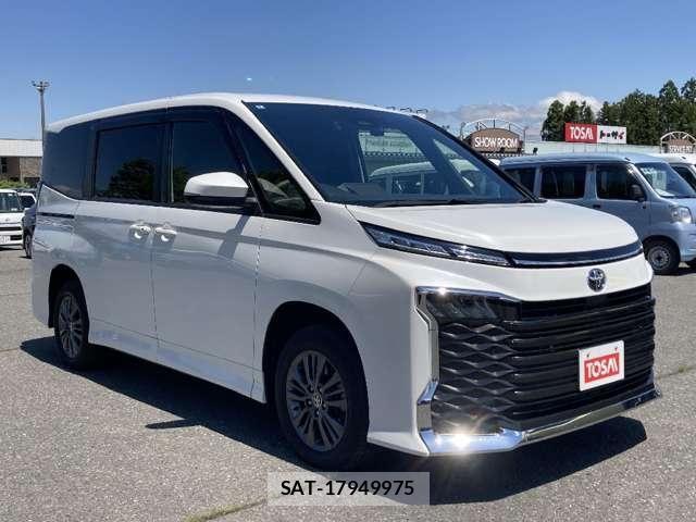 Toyota VOXY 2022-04 7790002-29