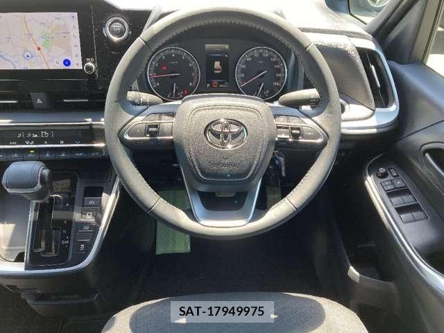 Toyota VOXY 2022-04 7790002-6