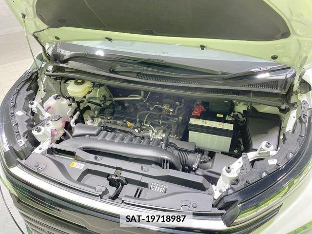 Toyota VOXY 2023-03 7790004-19