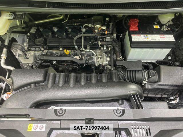 Toyota VOXY 2023-04 7789998-19