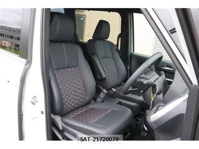 Toyota VOXY 2026-04 7880150-13