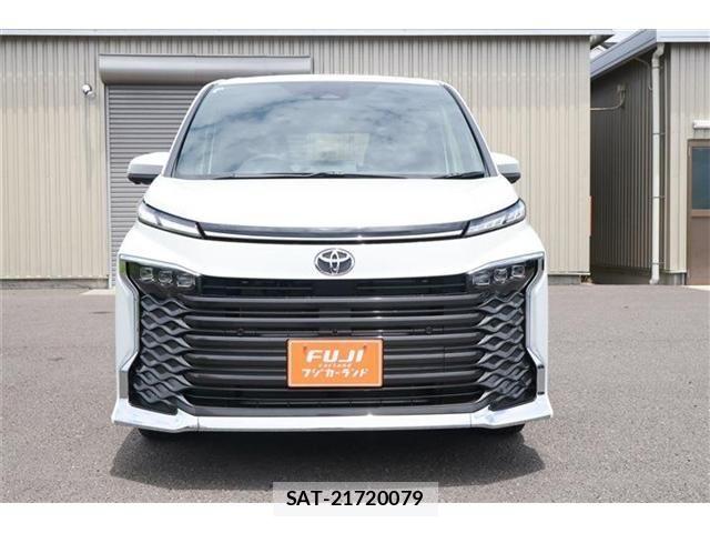 Toyota VOXY 2026-04 7880150-19