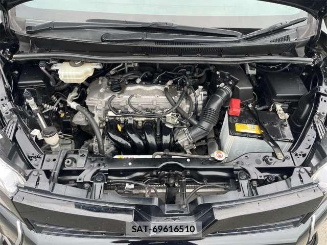 Toyota VOXY 2018-06 7880151-21