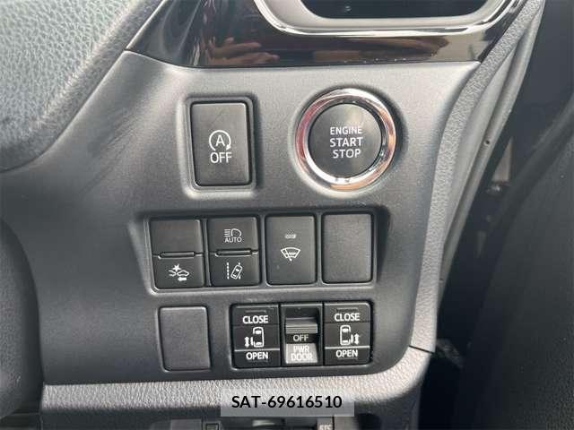 Toyota VOXY 2018-06 7880151-5