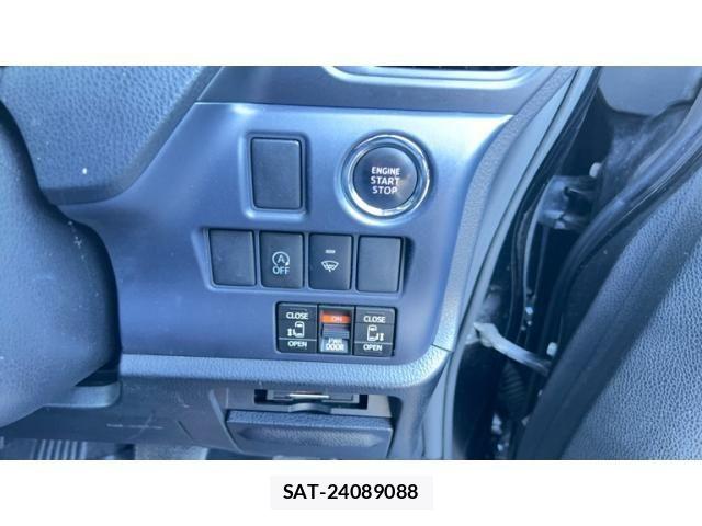 Toyota VOXY 2015-04 7880156-5