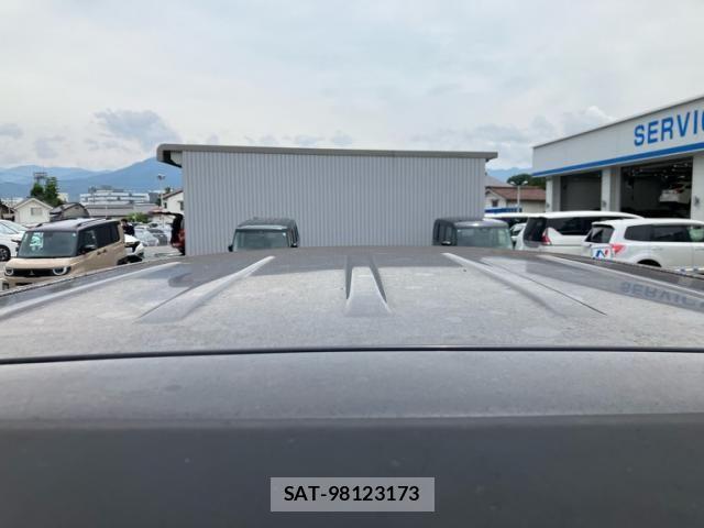 Toyota VOXY 2005-07 7880157-4