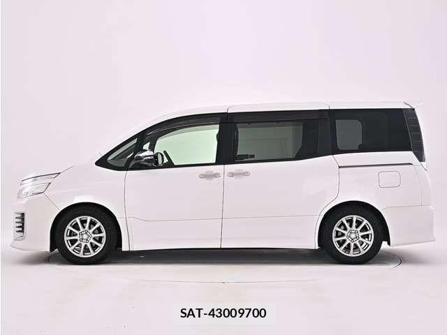 Toyota VOXY 2014-11 7880152-2