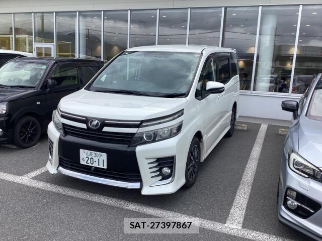 Toyota VOXY 2014-07 7903547-0