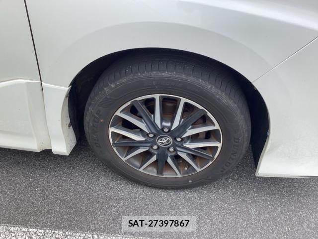 Toyota VOXY 2014-07 7903547-6