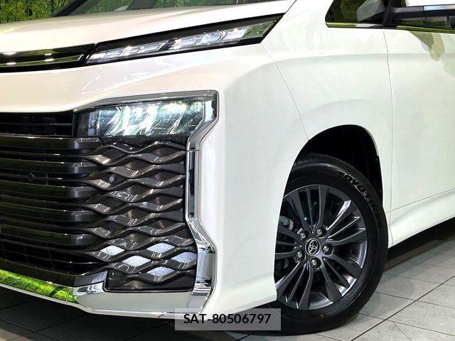 Toyota VOXY 2025-01 7964185-11