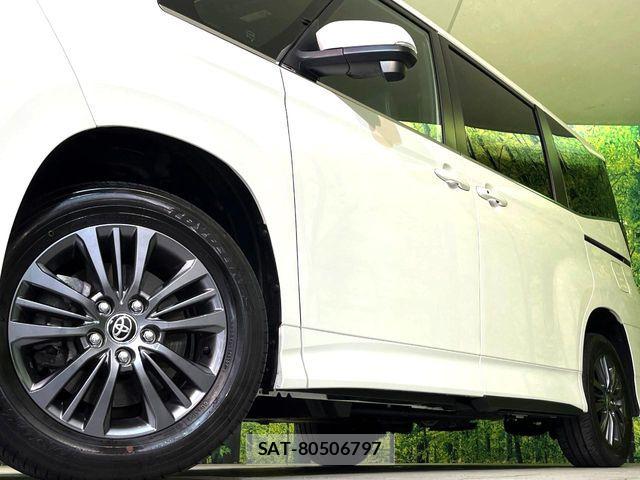 Toyota VOXY 2025-01 7964185-12