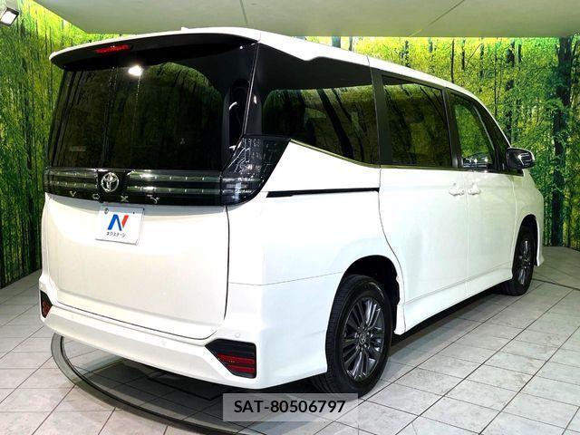 Toyota VOXY 2025-01 7964185-16