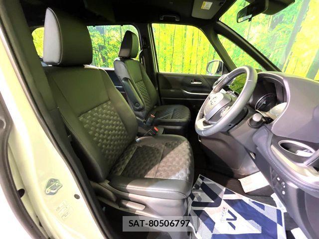 Toyota VOXY 2025-01 7964185-8