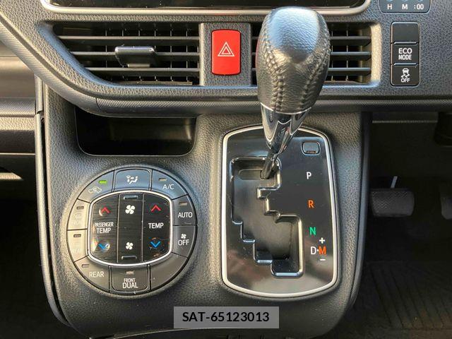 Toyota VOXY 2014-02 7964188-21