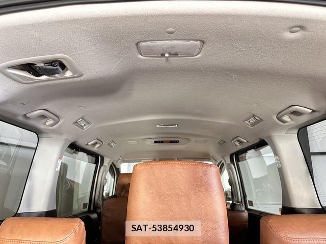 Toyota VOXY 2016-01 7964187-22