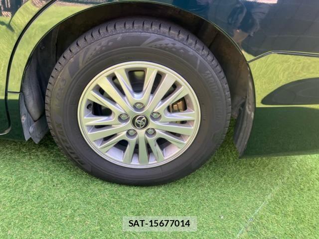 Toyota VOXY 2015-02 7981390-7