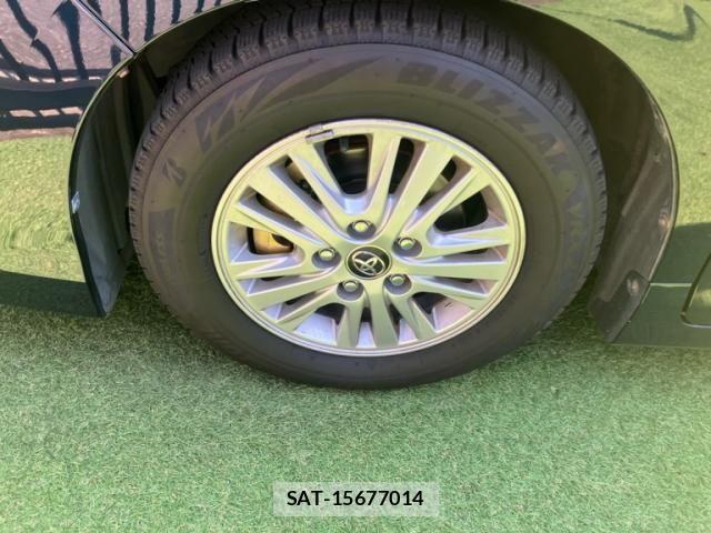 Toyota VOXY 2015-02 7981390-8