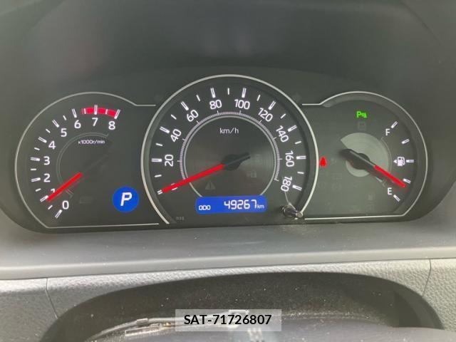 Toyota VOXY 2020-10 7981387-13
