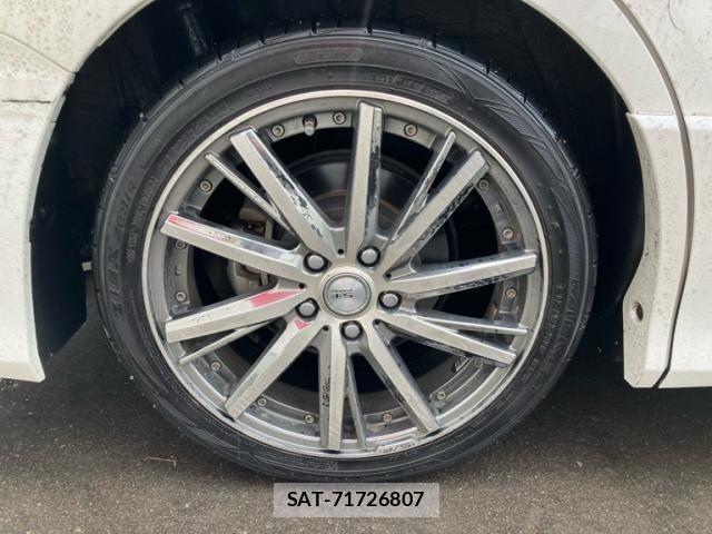 Toyota VOXY 2020-10 7981387-21