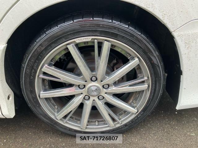 Toyota VOXY 2020-10 7981387-22