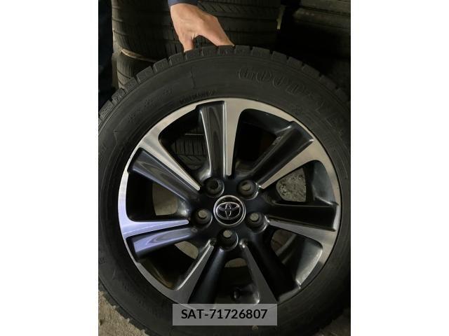 Toyota VOXY 2020-10 7981387-27