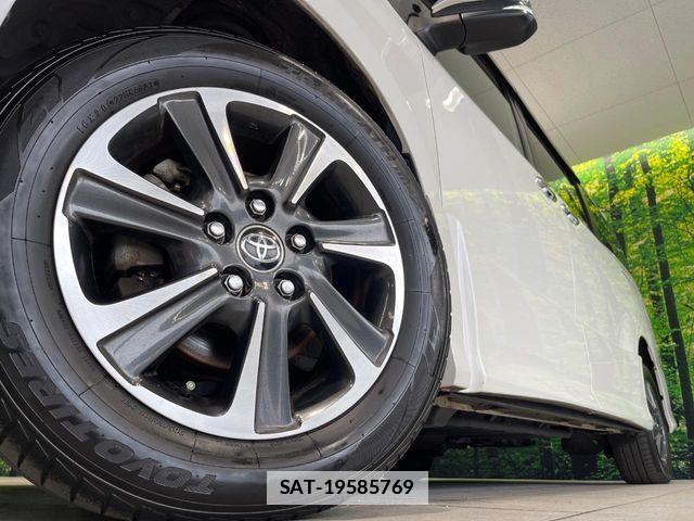 Toyota VOXY 2020-04 7981385-13